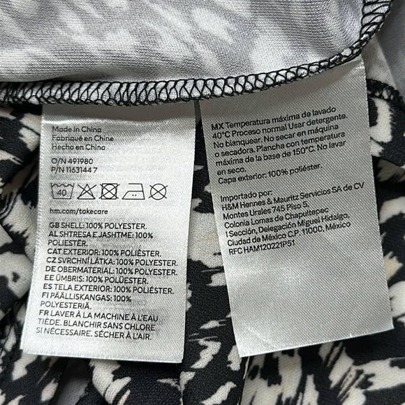 H&M Black and White Twist Front Abstract Print Spaghetti Strap Midi Dress Size M - Picture 9 of 12